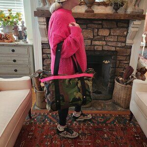 ANDI Tote Camo Shoulder Bag